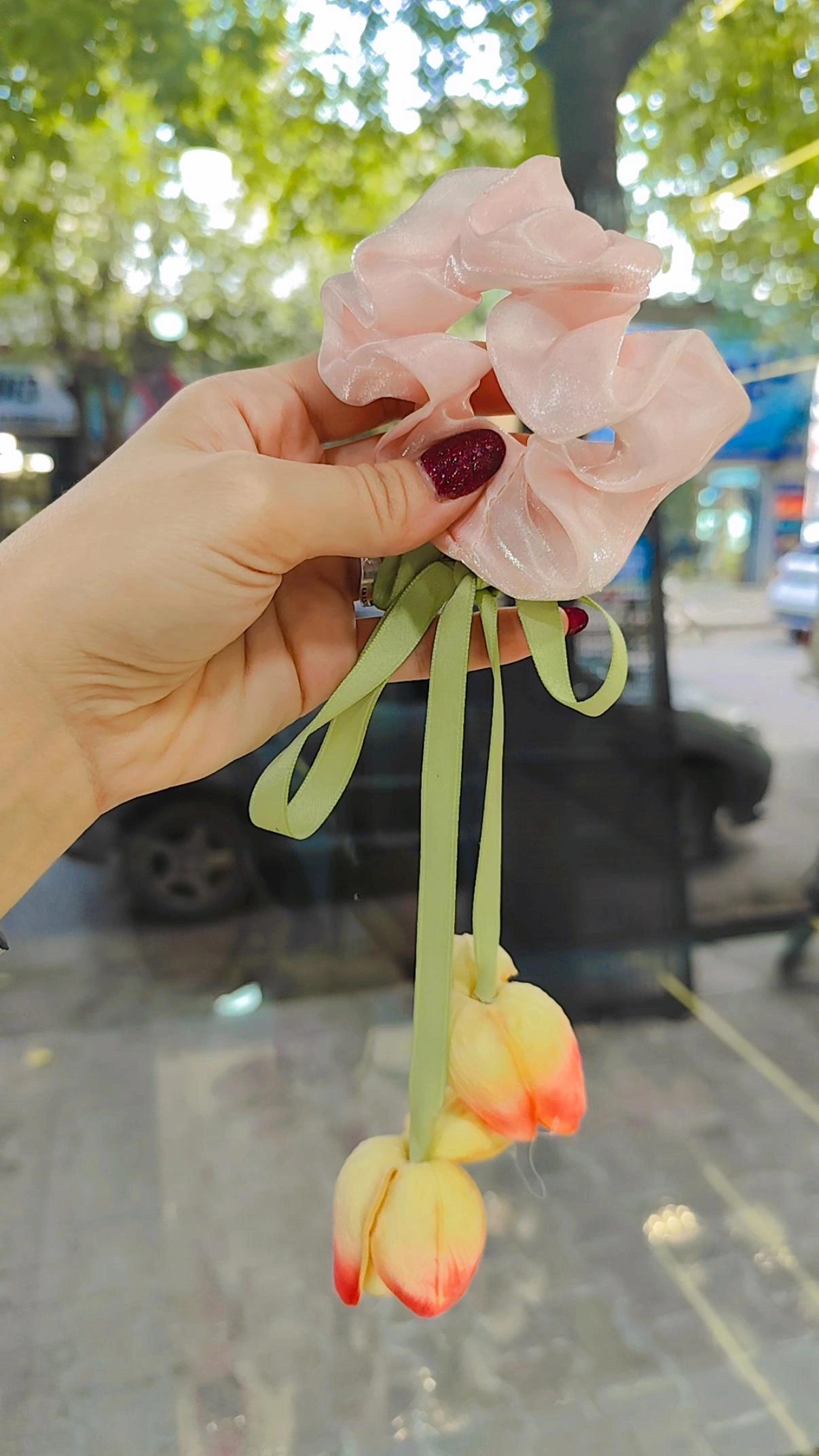 کش‌مو وارداتی دخترانه طرح لاله آویزی